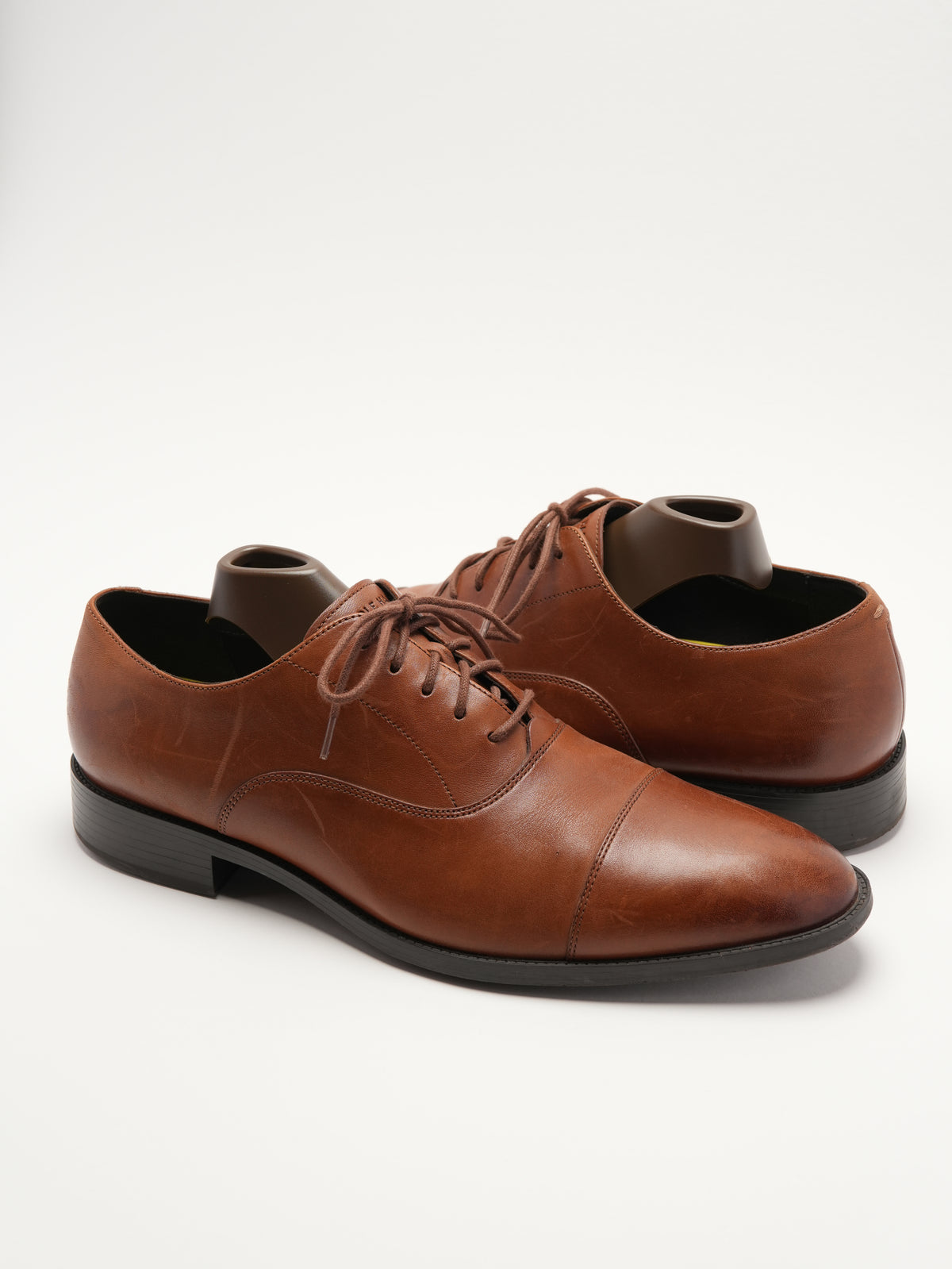 Fresh Flow Shoe Trees - Extend the Life Of Sneakers, Shoes & Boots