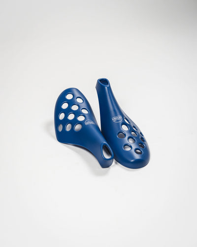 Fresh Flow Shoe Trees - Extend the Life of Sneakers, Shoes & Boots - Red & Blue